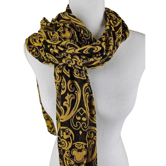 RARE DISNEY MICKEY SCARF - INFINITY STYLE - PERFECT FOR MICKEY LOVERS! - Picture 1 of 7